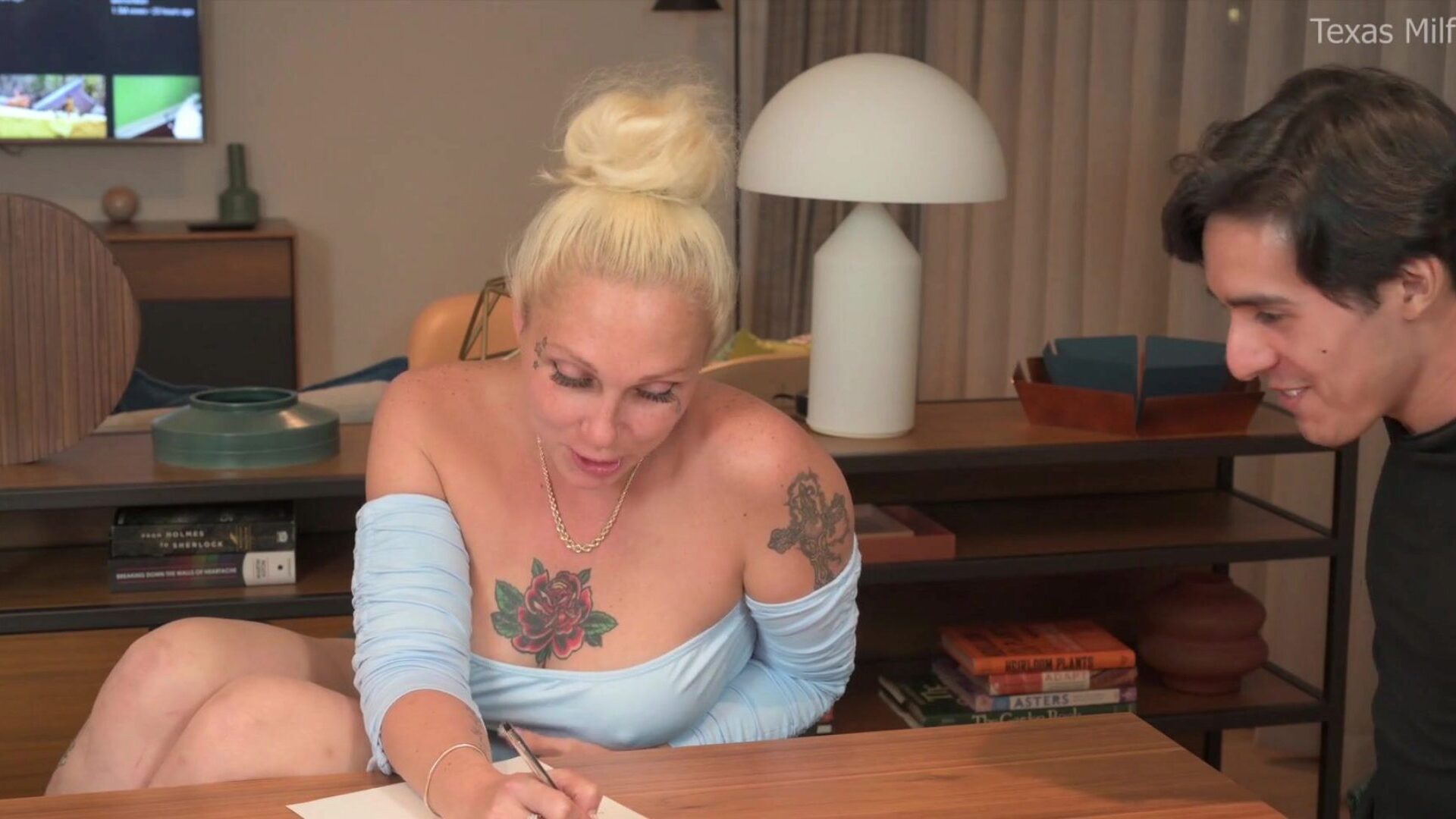 ((CLICK HERE)) if you desire to CUM | Huge PAWG vs Skinny Guy Ft Alexis Andrews